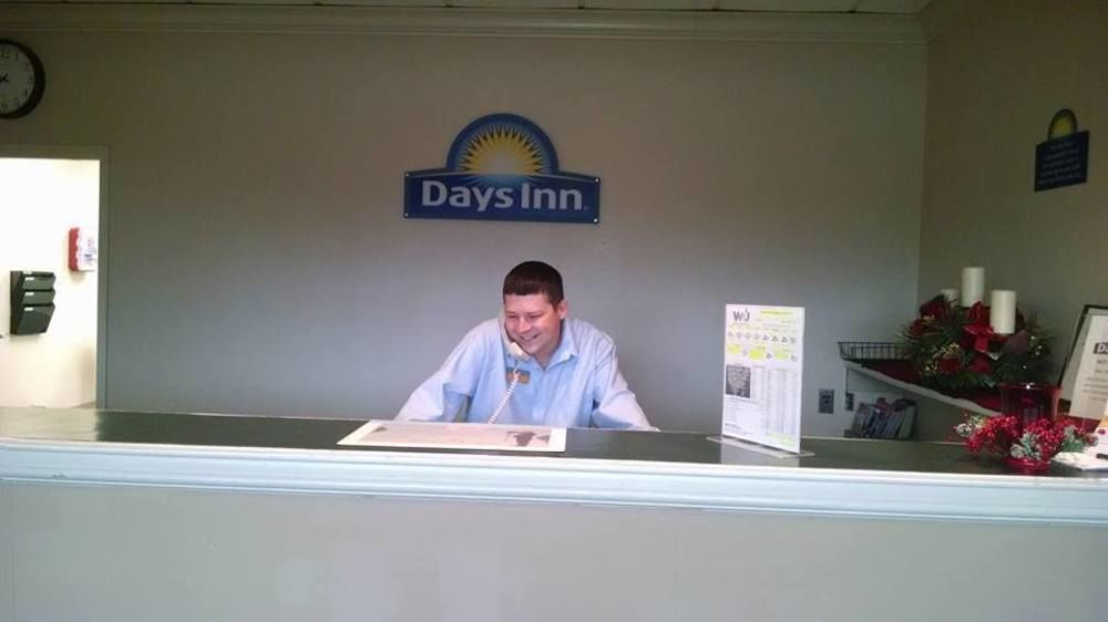 Extended Stay America Suites - Бристоль Экстерьер фото